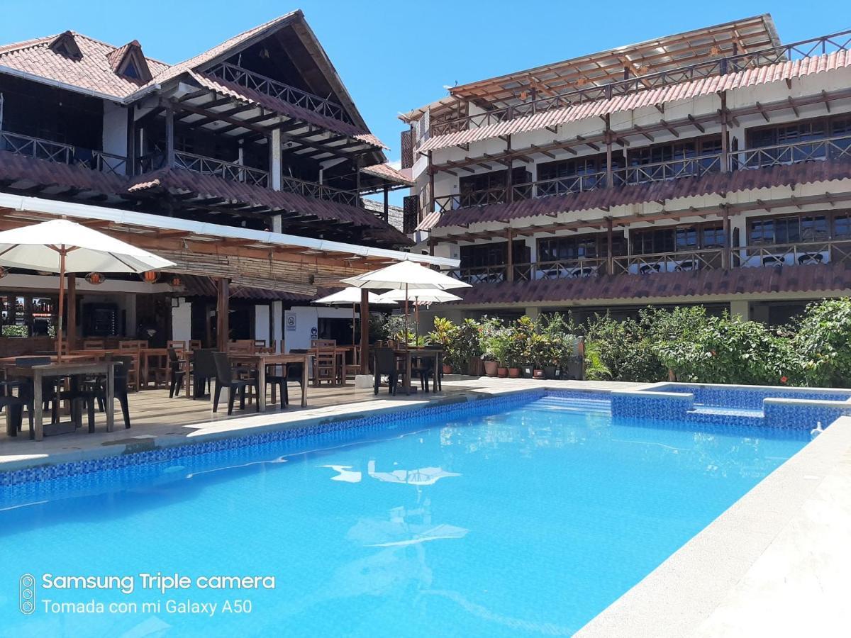 Hotel La Vista Canoa Luaran gambar
