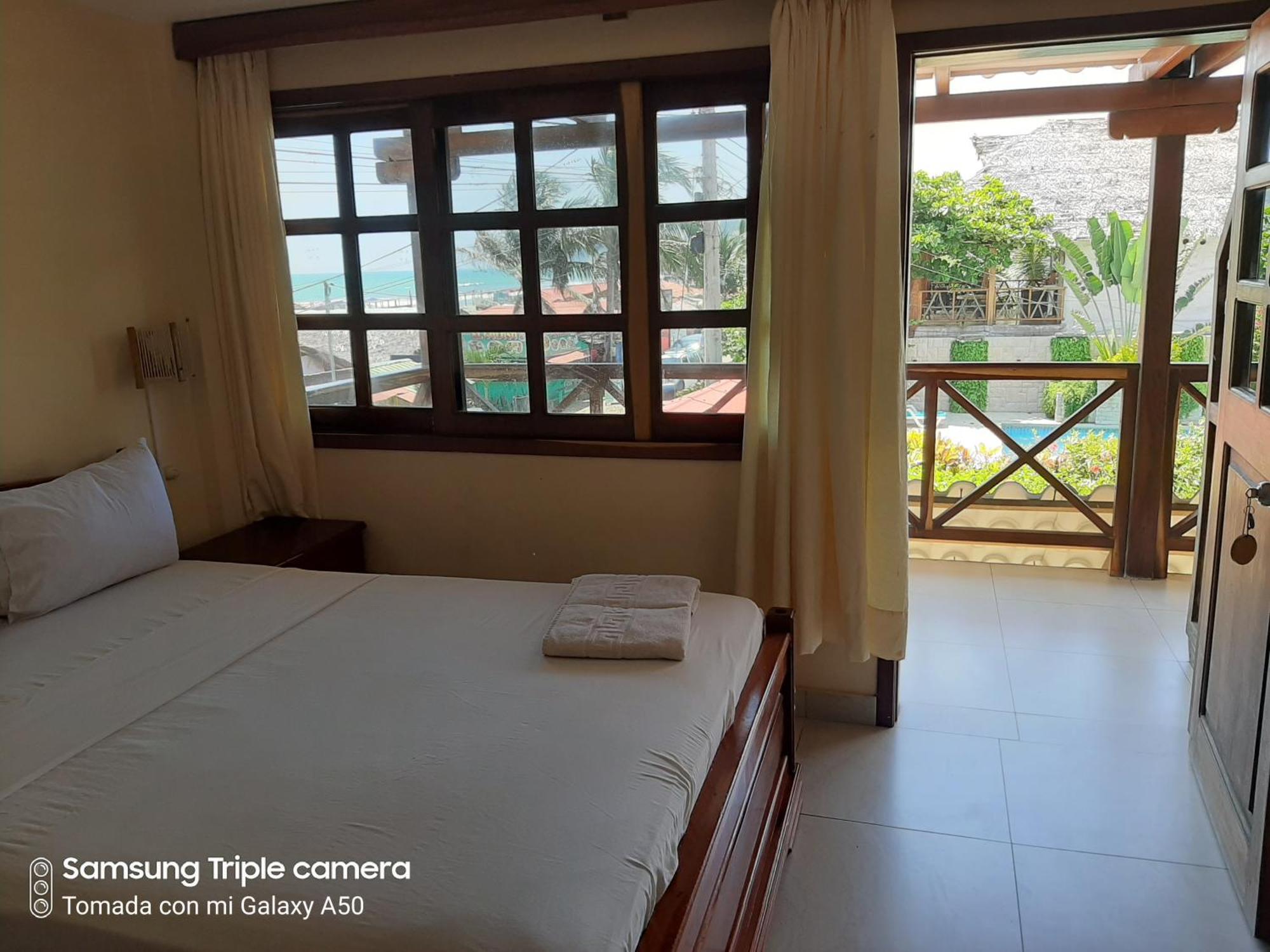 Hotel La Vista Canoa Luaran gambar